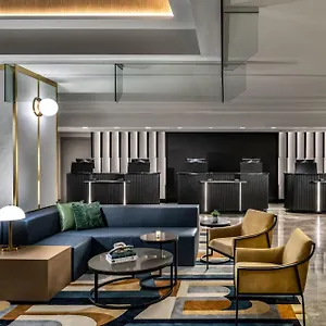 4* Hotel Le Centre Sheraton