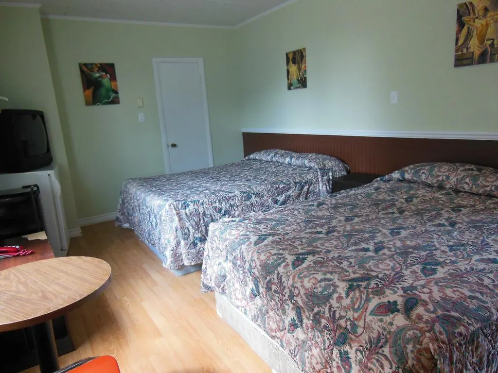 Motel Pierre Montreal 0*,  Canada