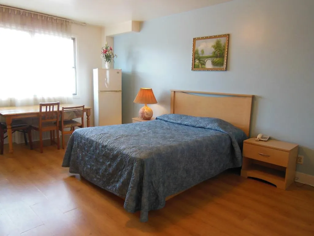 Motel Pierre Montreal 0*,